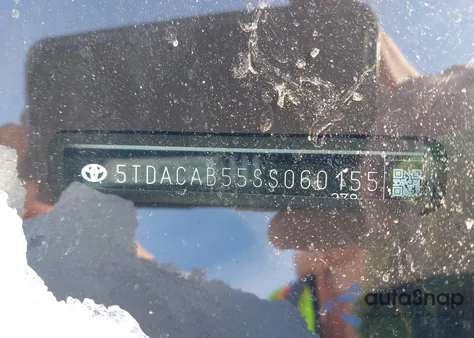 2025 Toyota Grand Highlander Hybrid Nightshade Edition z USA, uszkodzony, nr VIN 5TDACAB55SS060155